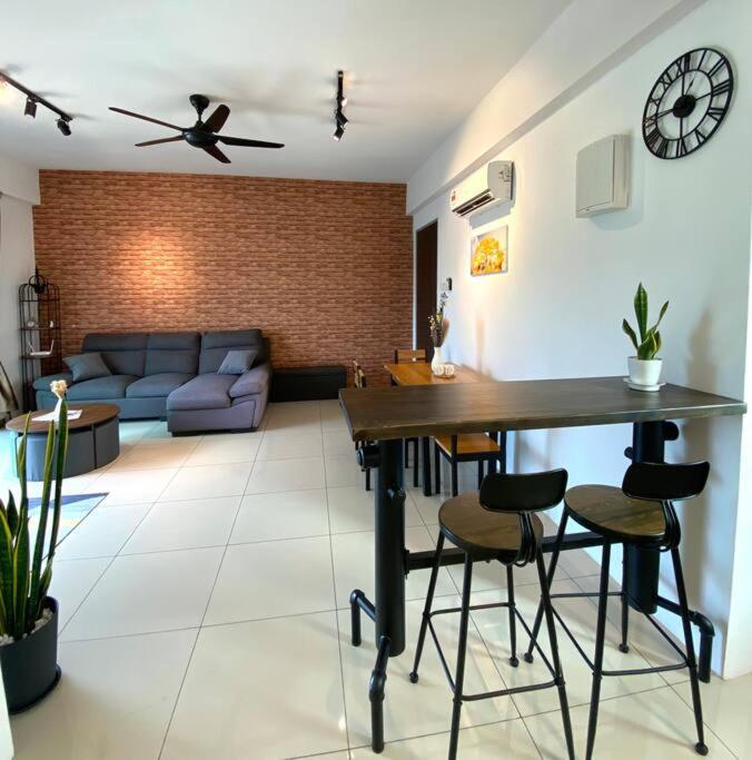 Stylish Cozy Meru Casa Kayangan 6pax 2freeparking