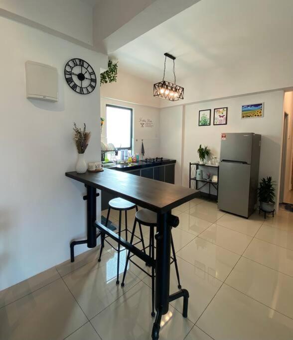Pangsapuri Stylish Cozy Meru Casa Kayangan 6pax 2freeparking *