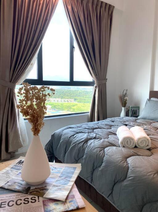 Stylish Cozy Meru Casa Kayangan 6pax 2freeparking Pangsapuri *